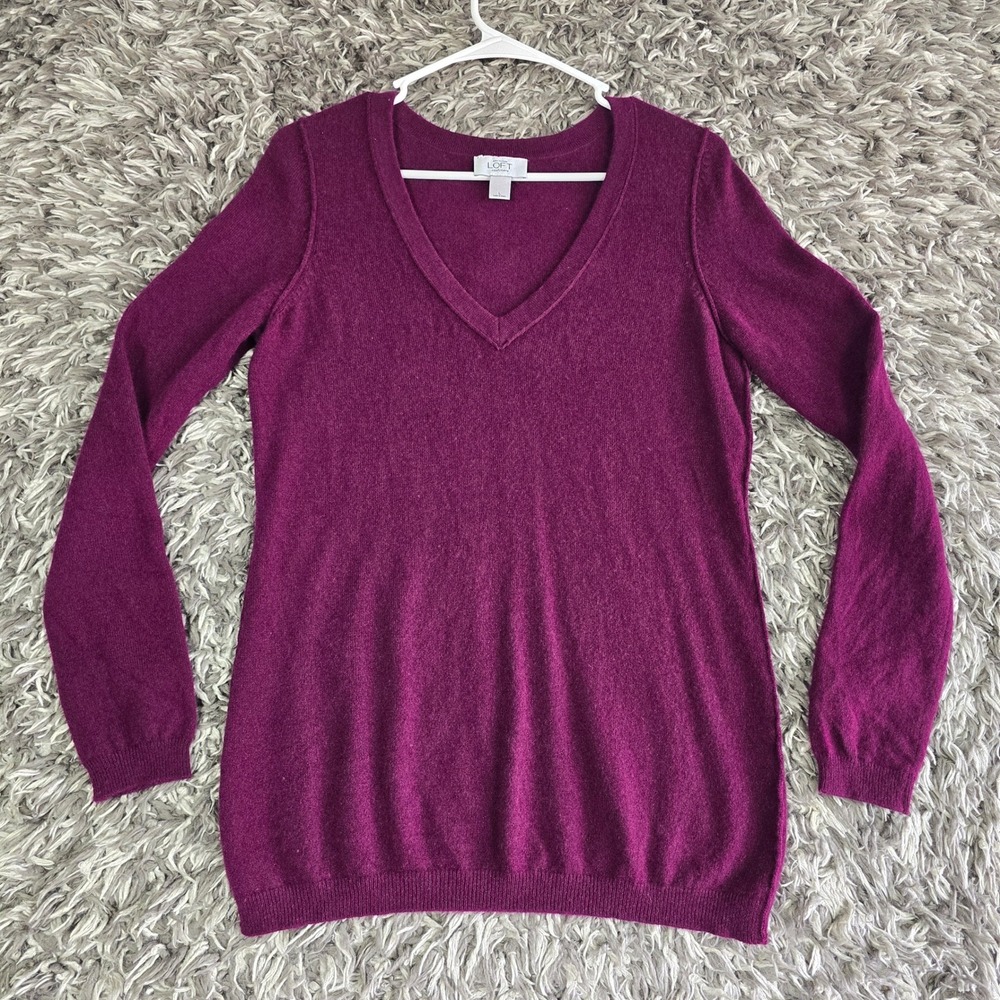 Ann Taylor Loft Cashmere Sweater Womens  Purple V-Neck Sz Large 100% Cashmere